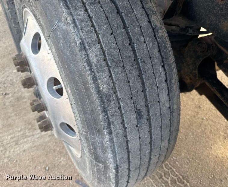 image for item EG6565 2005 Mack CV713 dump truck