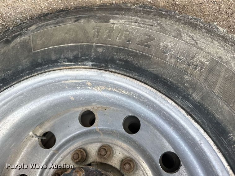 image for item EG6565 2005 Mack CV713 dump truck