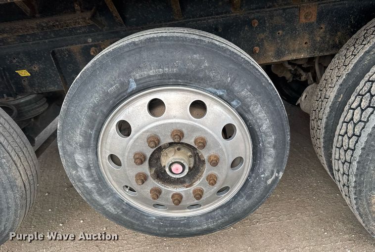 image for item EG6565 2005 Mack CV713 dump truck