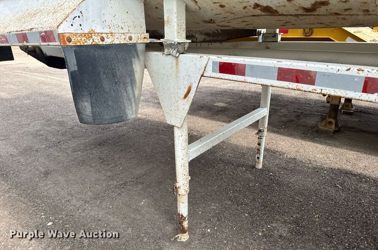 image for item EG6566 1997 Western end dump trailer