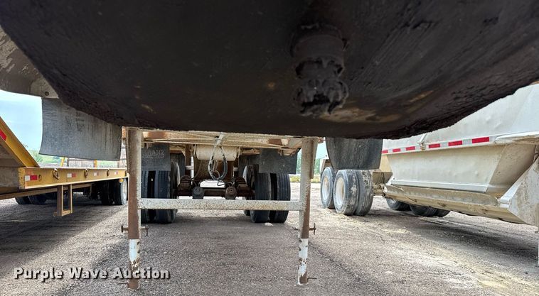 image for item EG6566 1997 Western end dump trailer