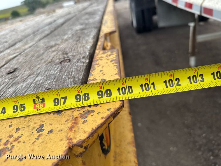 image for item EG6567 2008 Kaufman drop deck equipment trailer