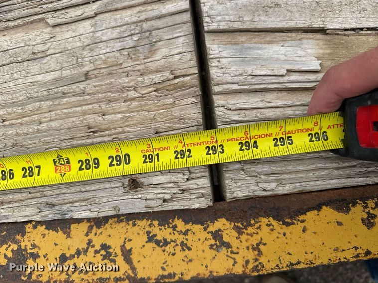 image for item EG6567 2008 Kaufman drop deck equipment trailer