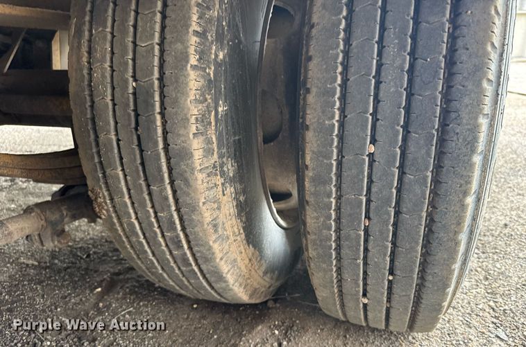 image for item EG6567 2008 Kaufman drop deck equipment trailer