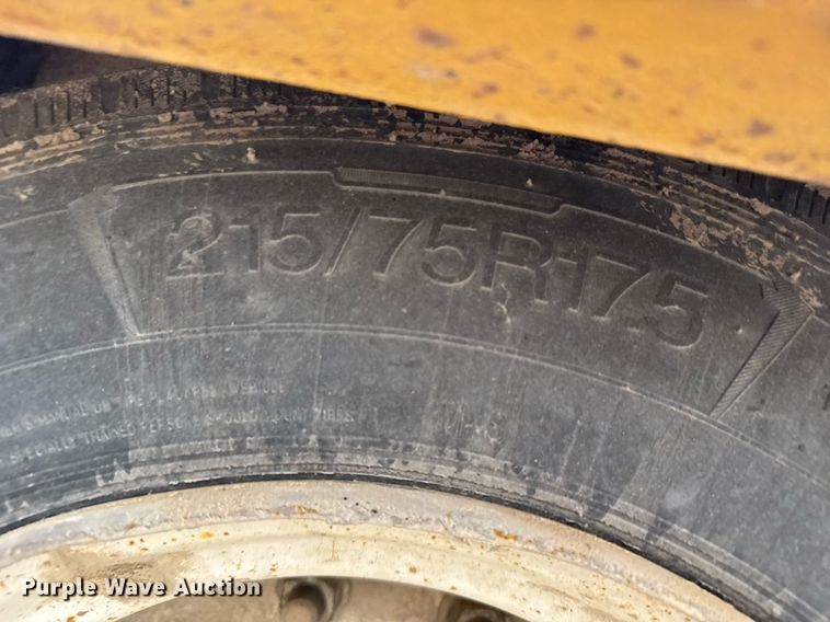 image for item EG6567 2008 Kaufman drop deck equipment trailer