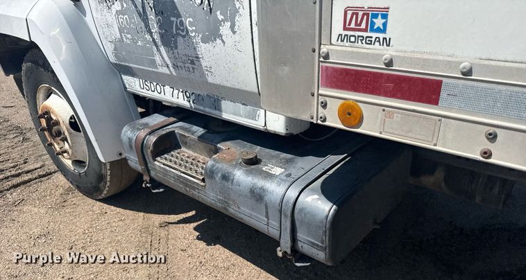 image for item EG6580 1991 Ford F700 box truck