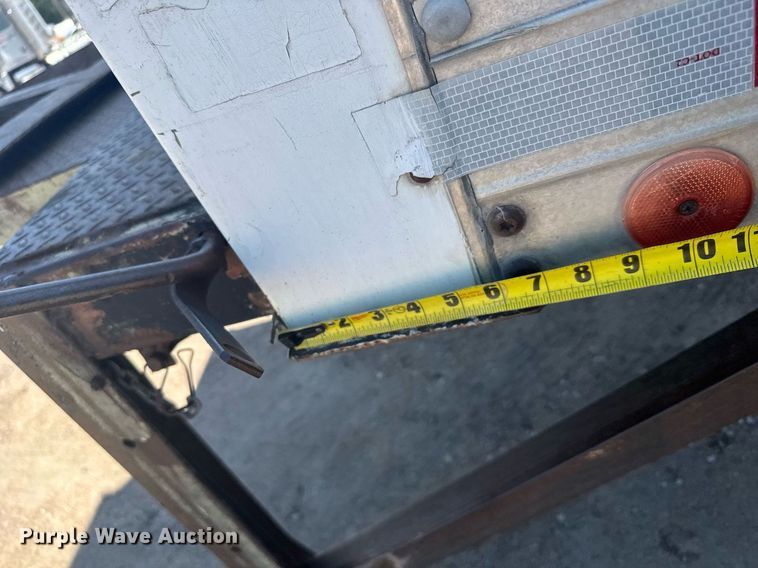 image for item EG6580 1991 Ford F700 box truck