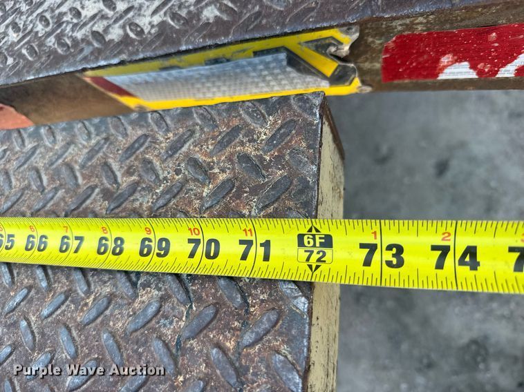 image for item EG6580 1991 Ford F700 box truck