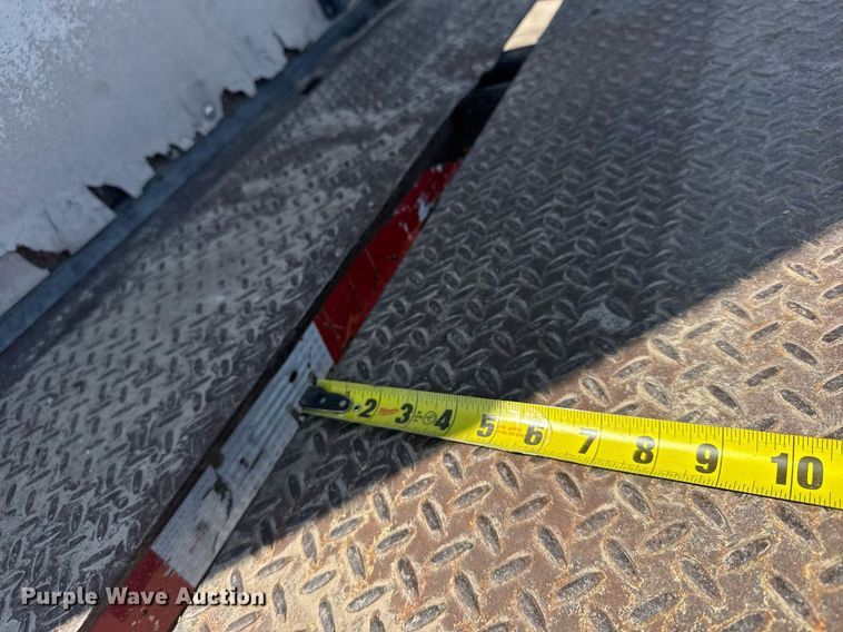 image for item EG6580 1991 Ford F700 box truck