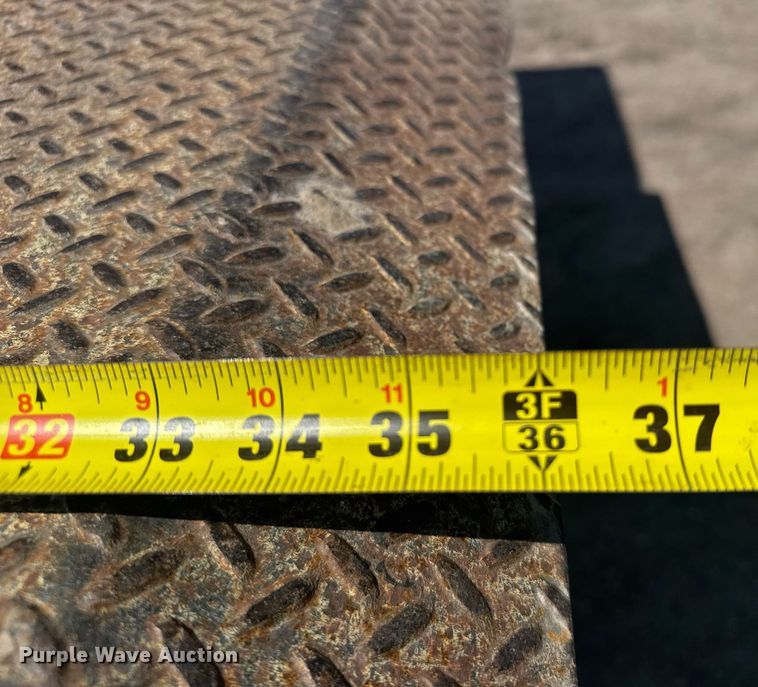 image for item EG6580 1991 Ford F700 box truck