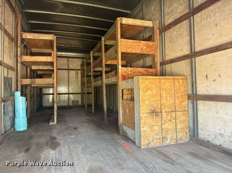 image for item EG6580 1991 Ford F700 box truck