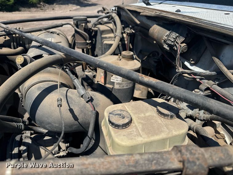 image for item EG6580 1991 Ford F700 box truck