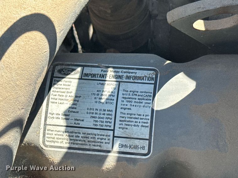 image for item EG6580 1991 Ford F700 box truck