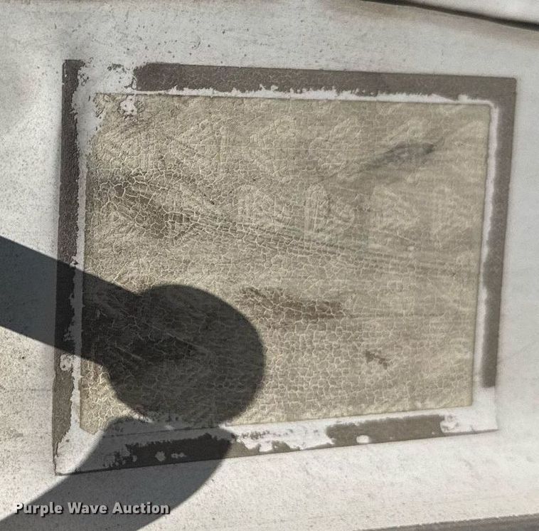 image for item EG6580 1991 Ford F700 box truck