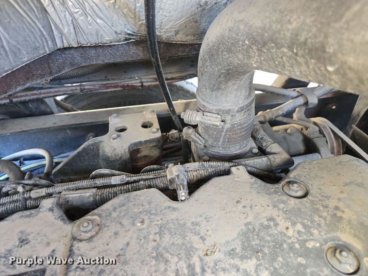 image for item EH8811 2011 Cargotec Solutions LLC 4x2 yard truck