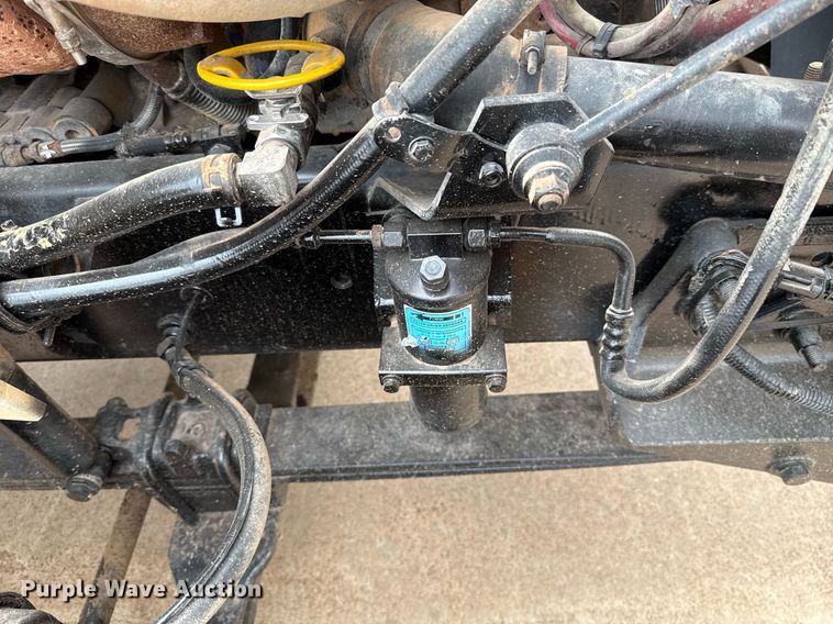 image for item EJ4627 2007 International 9400i semi truck