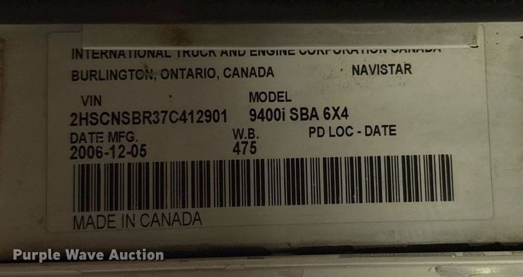 image for item EJ4627 2007 International 9400i semi truck