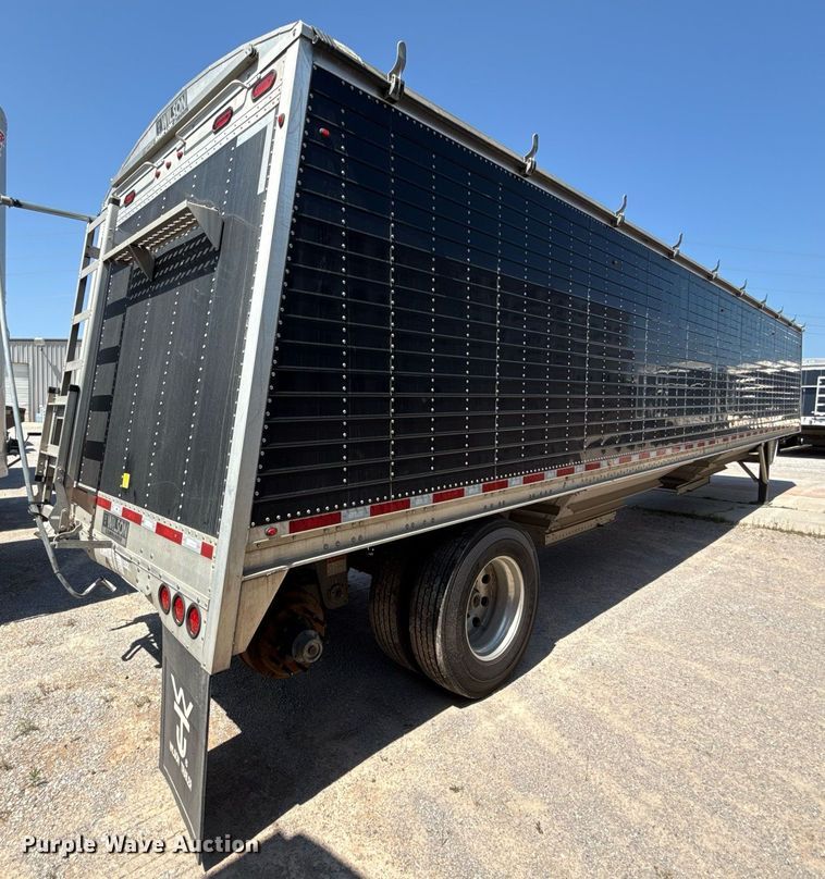 image for item EJ4689 2025 Wilson DWH-750CB grain trailer
