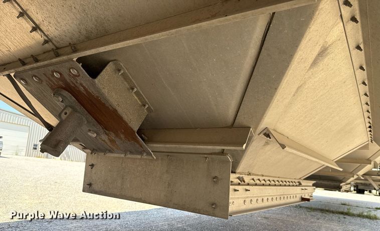 image for item EJ4689 2025 Wilson DWH-750CB grain trailer