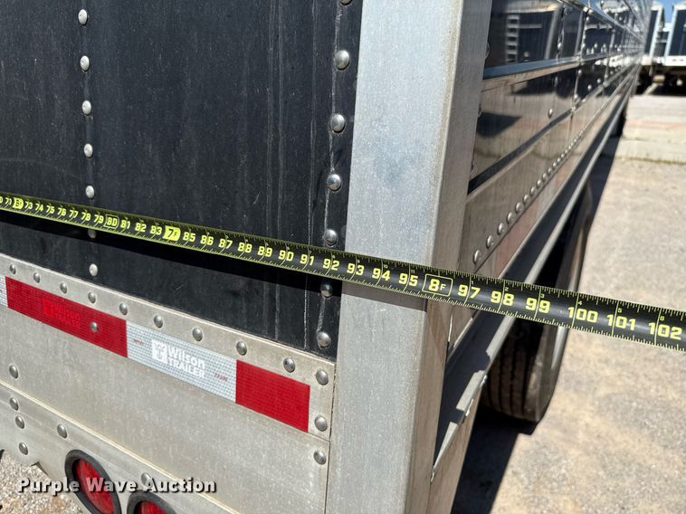 image for item EJ4689 2025 Wilson DWH-750CB grain trailer