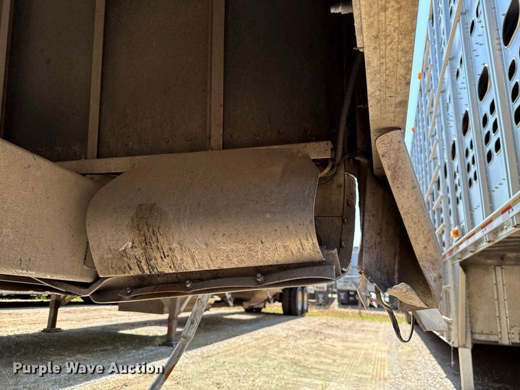 image for item EJ4689 2025 Wilson DWH-750CB grain trailer