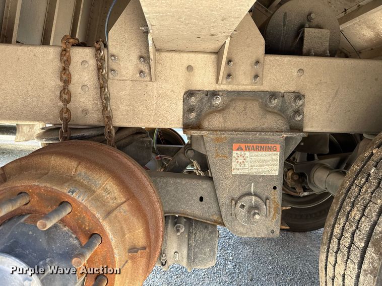 image for item EJ4689 2025 Wilson DWH-750CB grain trailer