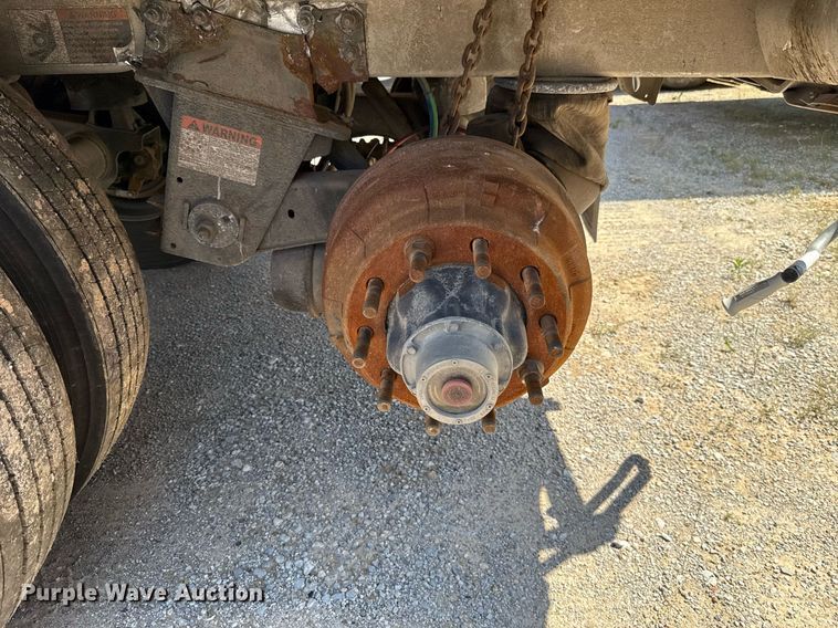 image for item EJ4689 2025 Wilson DWH-750CB grain trailer