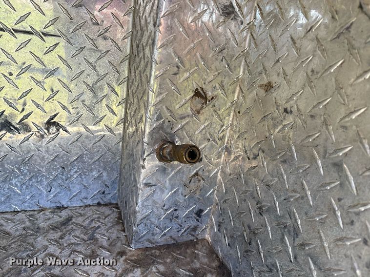 image for item EM2590 2003 Ford F750 flatbed truck