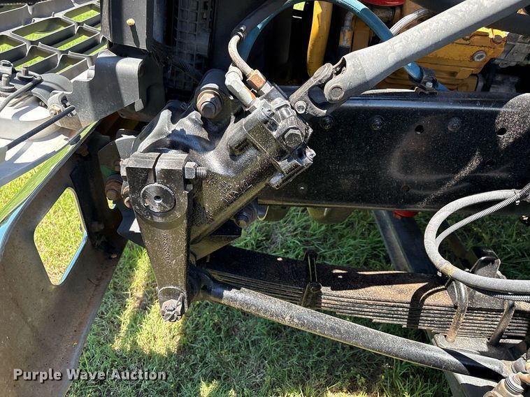 image for item EM2590 2003 Ford F750 flatbed truck