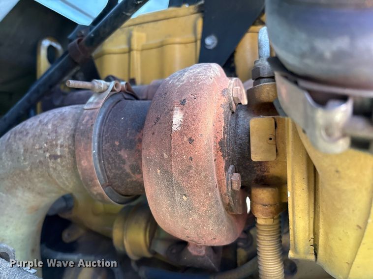 image for item EM2590 2003 Ford F750 flatbed truck