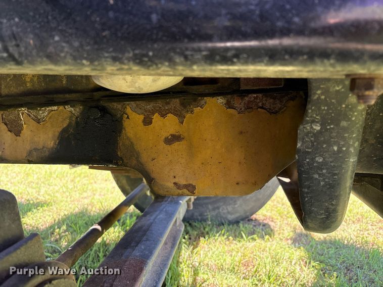 image for item EM2590 2003 Ford F750 flatbed truck