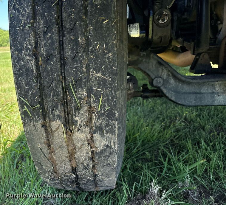 image for item EM2590 2003 Ford F750 flatbed truck