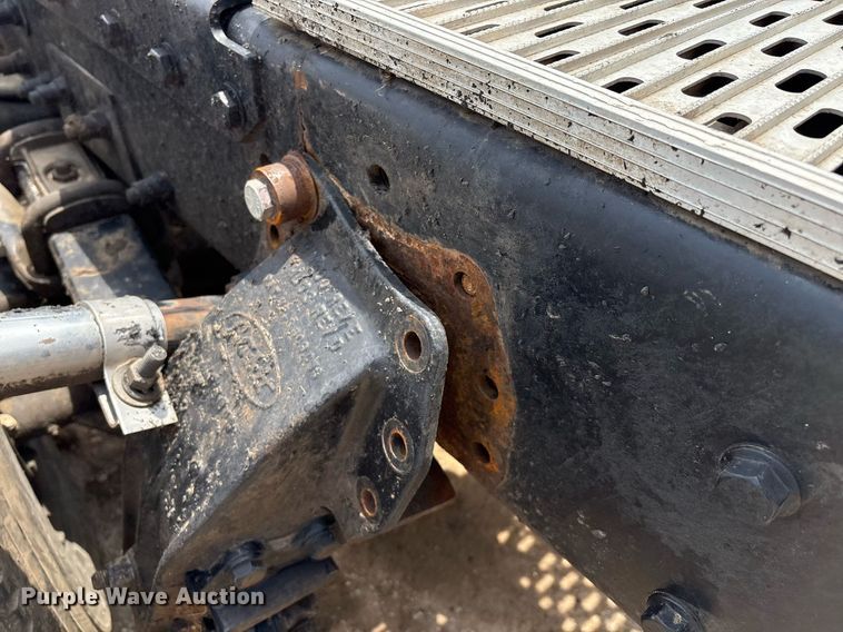 image for item EM2628 2005 Peterbilt 378 semi truck