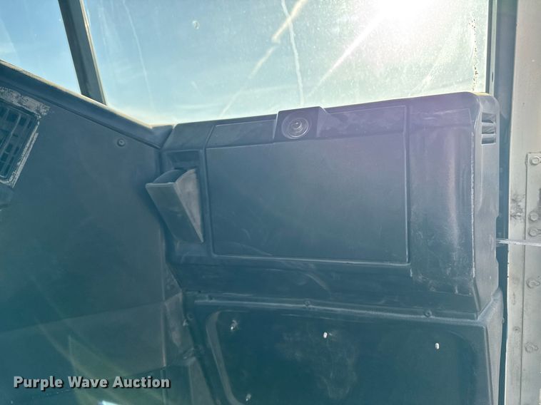 image for item EM3574 1995 Freightliner FLD120 semi truck