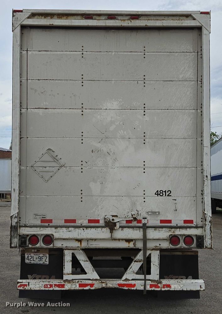 image for item EM7361 2000 Strick Commercial Trailer dry van trailer