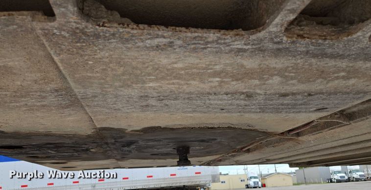 image for item EM7361 2000 Strick Commercial Trailer dry van trailer