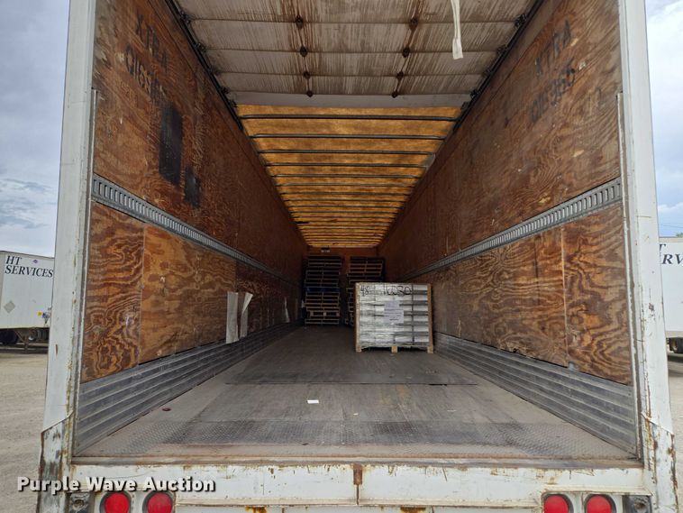 image for item EM7361 2000 Strick Commercial Trailer dry van trailer