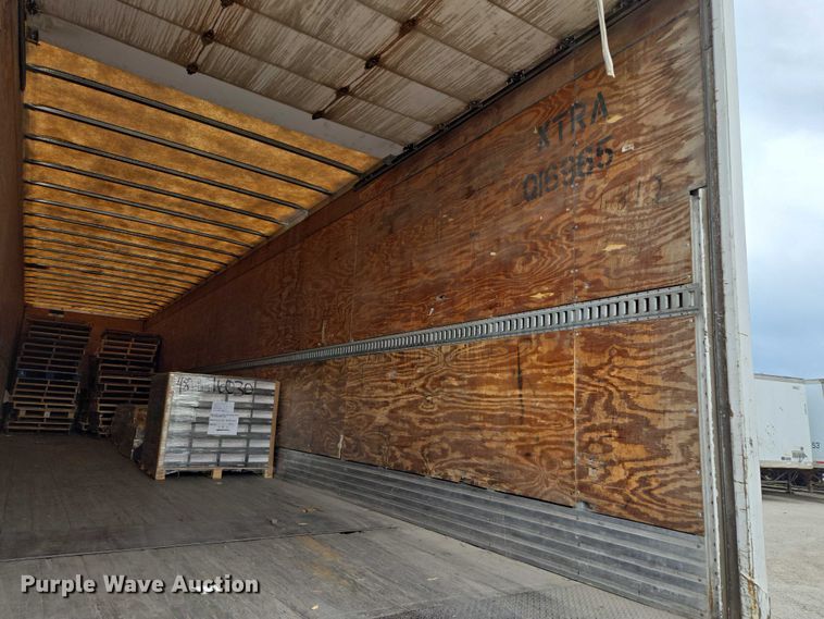 image for item EM7361 2000 Strick Commercial Trailer dry van trailer