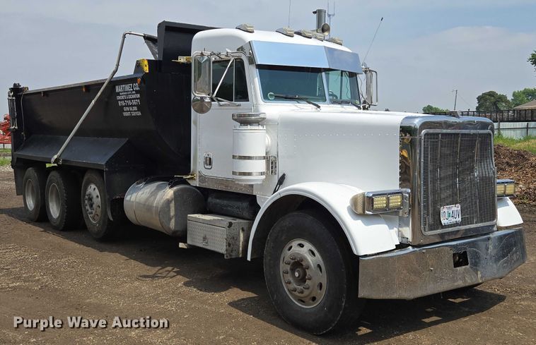 image for item EM7478 1998 Peterbilt 379 dump truck
