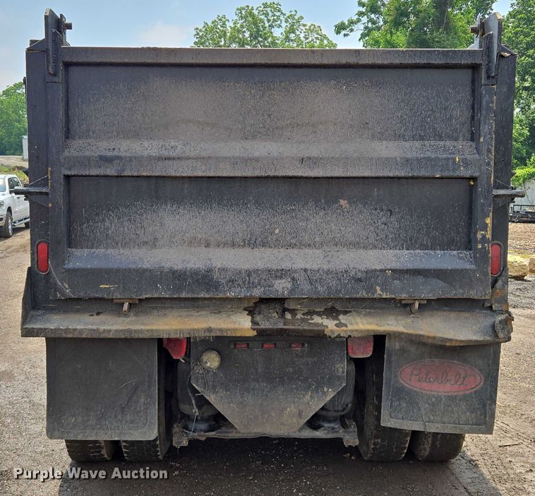 image for item EM7478 1998 Peterbilt 379 dump truck