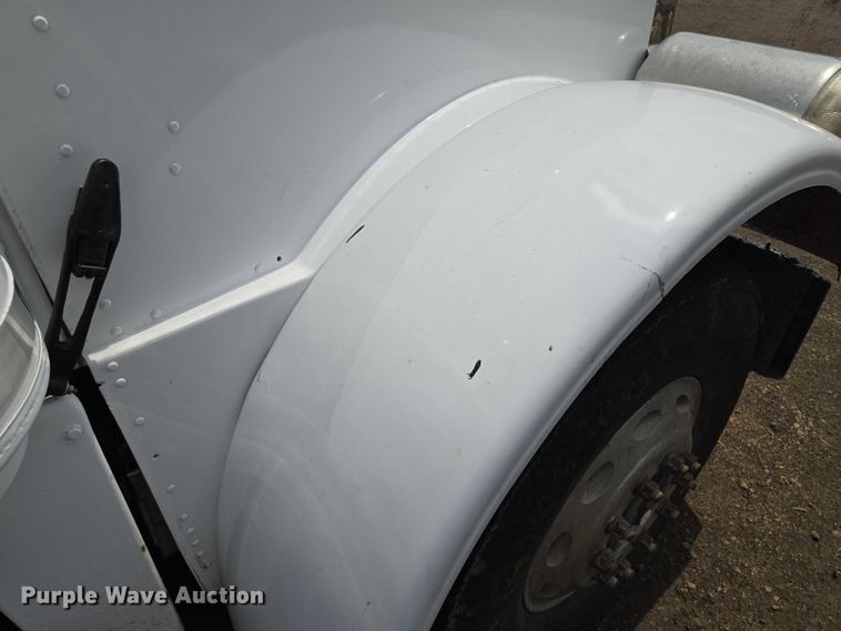 image for item EM7478 1998 Peterbilt 379 dump truck