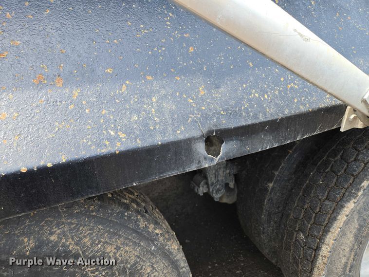 image for item EM7478 1998 Peterbilt 379 dump truck