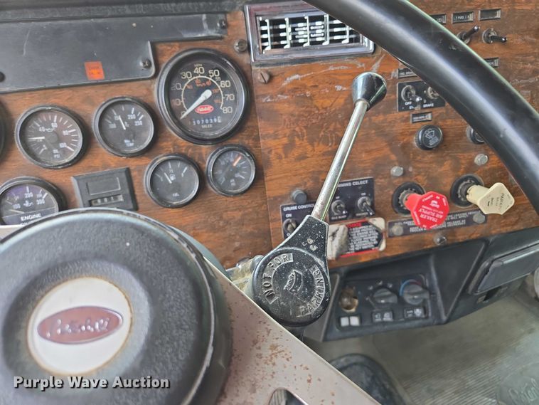 image for item EM7478 1998 Peterbilt 379 dump truck