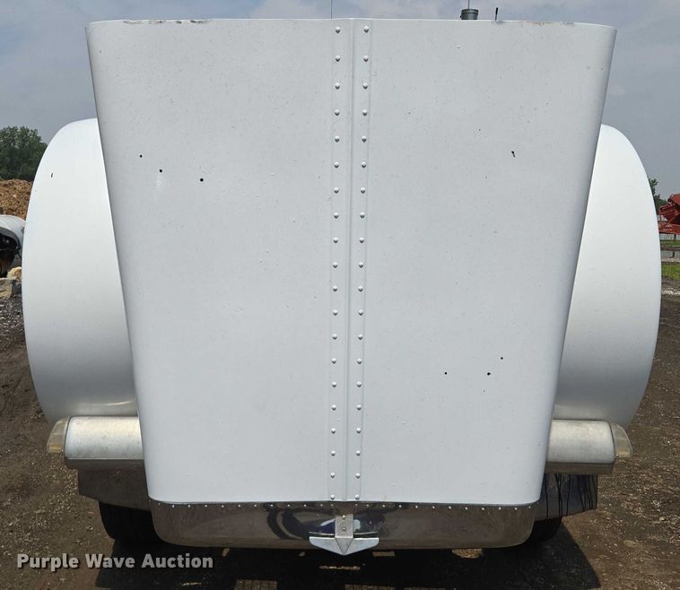 image for item EM7478 1998 Peterbilt 379 dump truck