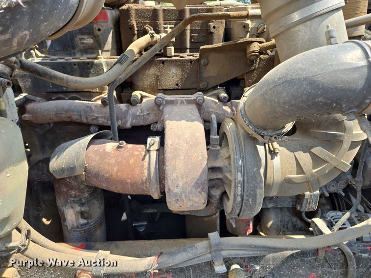 image for item EM7478 1998 Peterbilt 379 dump truck