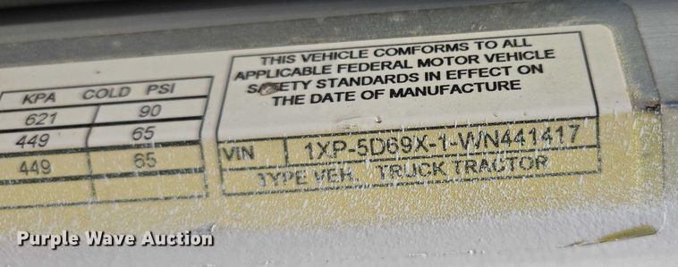 image for item EM7478 1998 Peterbilt 379 dump truck