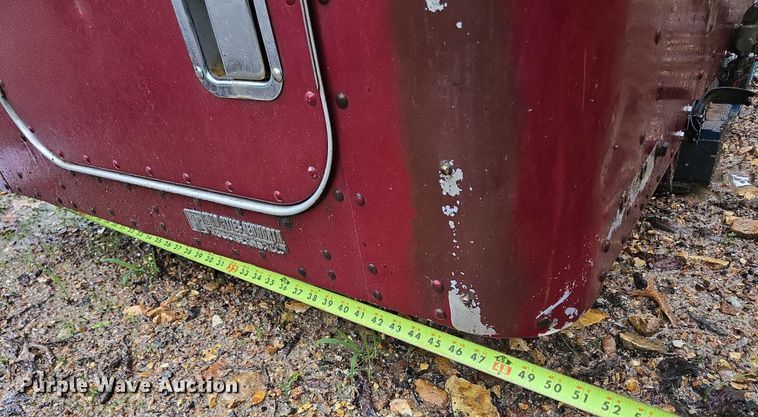 image for item EN3868 Kenworth sleeper cab