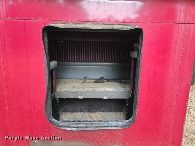 image for item EN3868 Kenworth sleeper cab