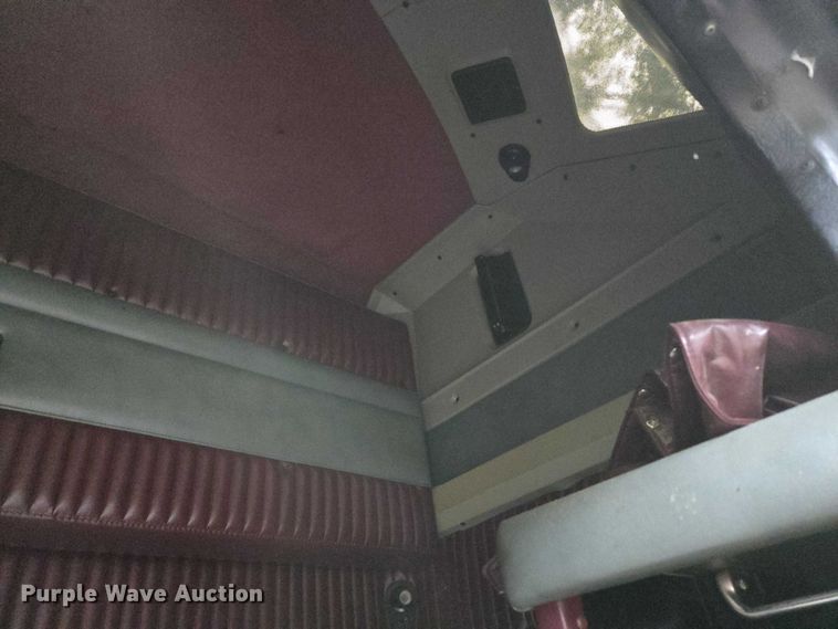 image for item EN3868 Kenworth sleeper cab