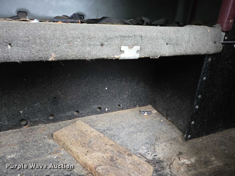 image for item EN3868 Kenworth sleeper cab